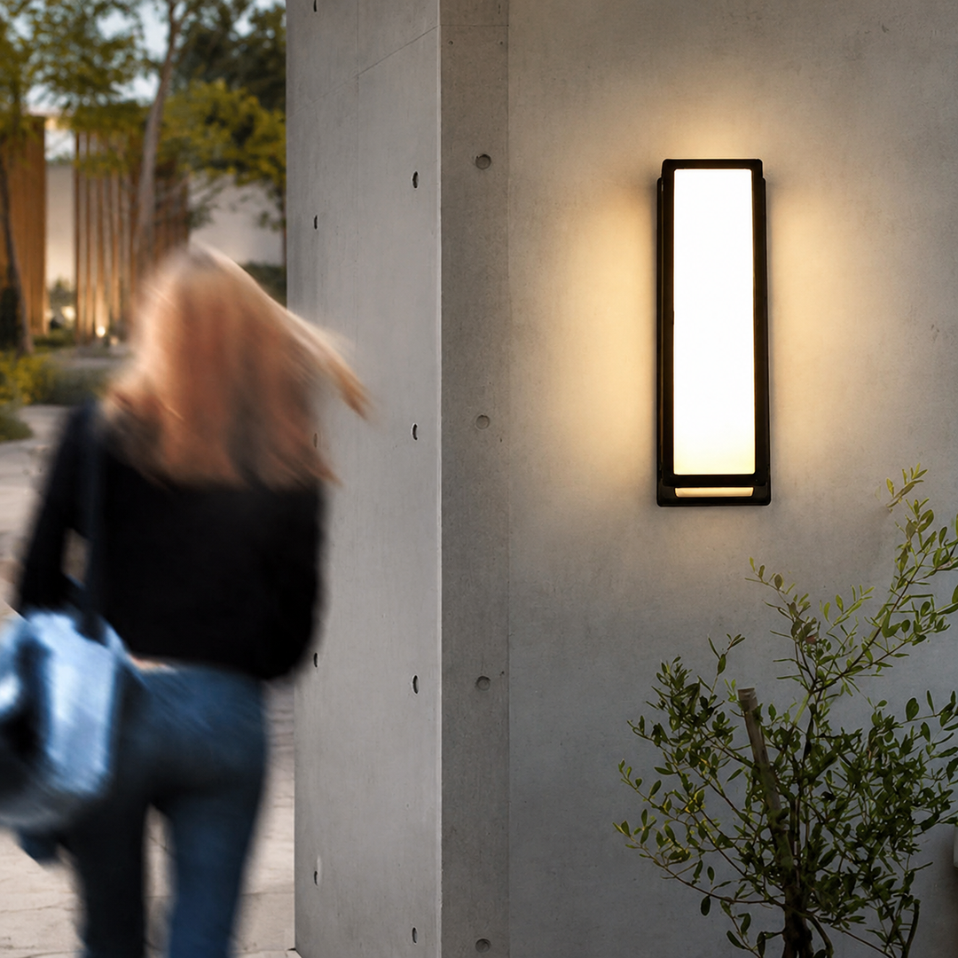 Moderne Buiten Wandlamp Zwart LED Waterdicht